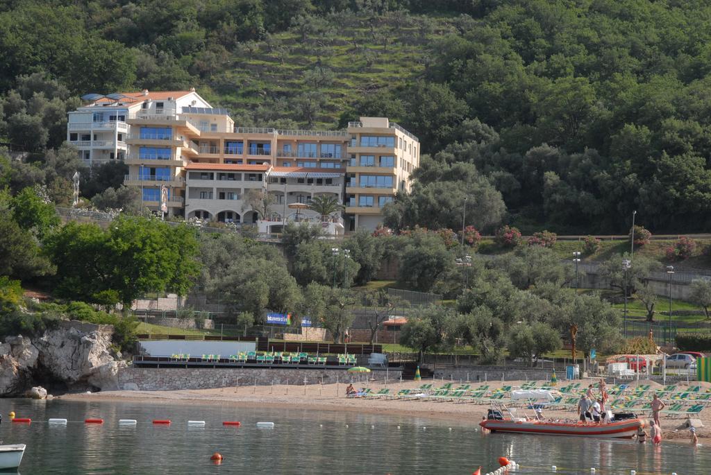Apartments Rino Lux Ilha Sveti Stefan Exterior foto